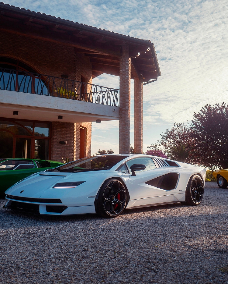 Lamborghini Countach LPI 800-4| Lamborghini.com