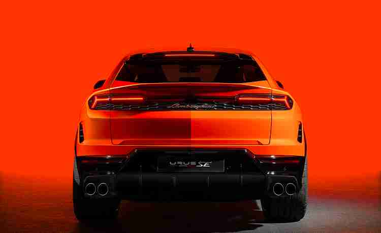 Lamborghini Urus SE | Lamborghini.com
