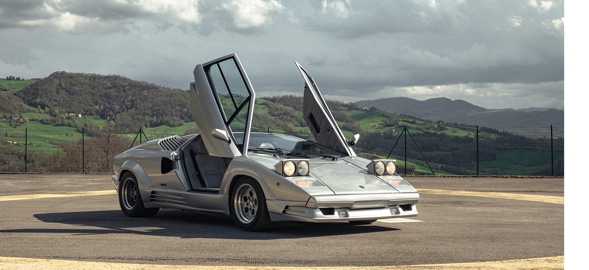 カビゴンLv100 さん　SABBATICAL モーニンググローリー Lamborghini History - Countach | Lamborghini.com