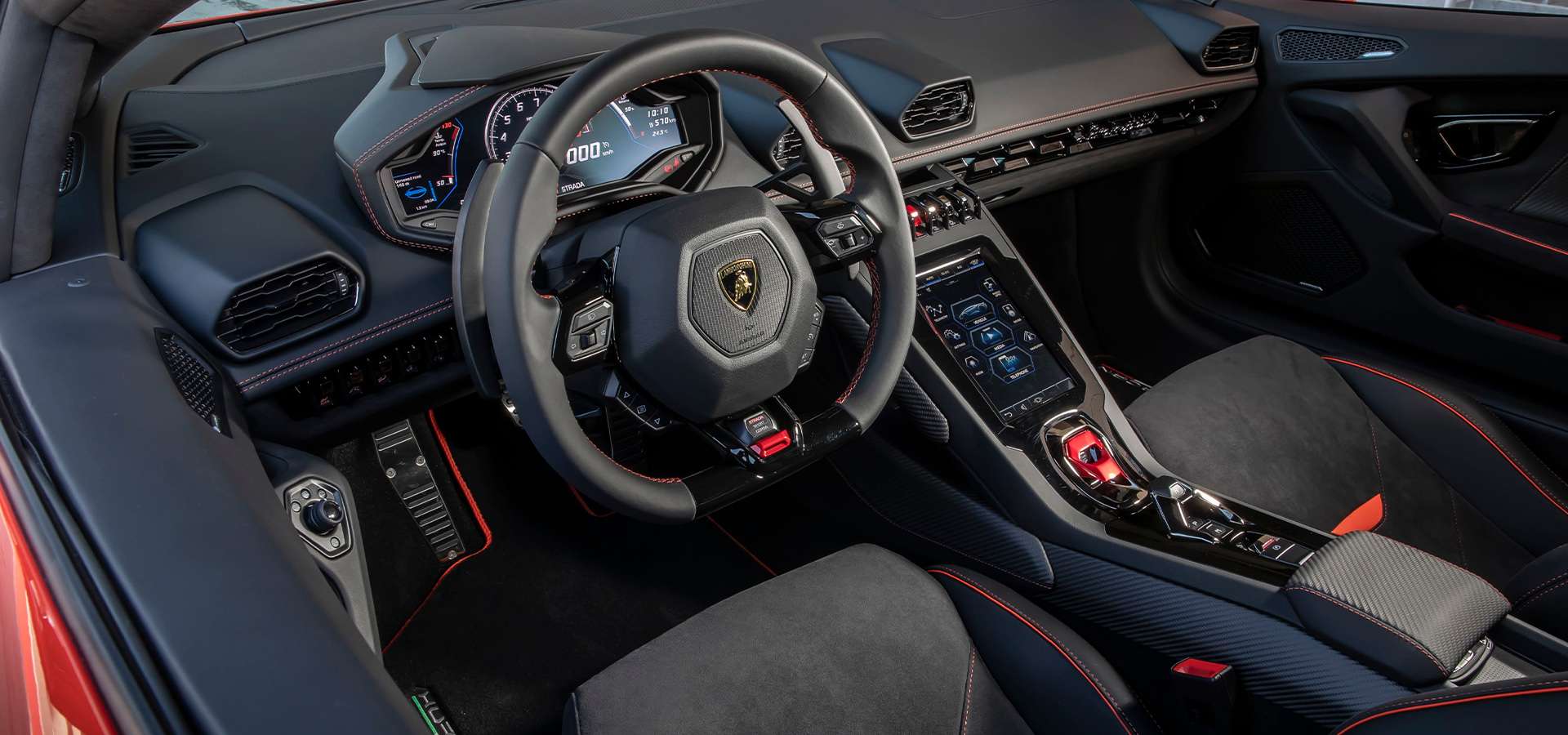 Huracan Interior
