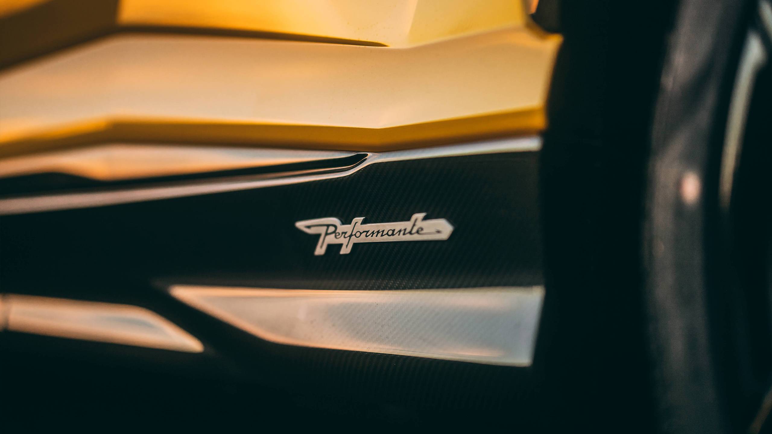Lamborghini Urus Performante | Lamborghini.com