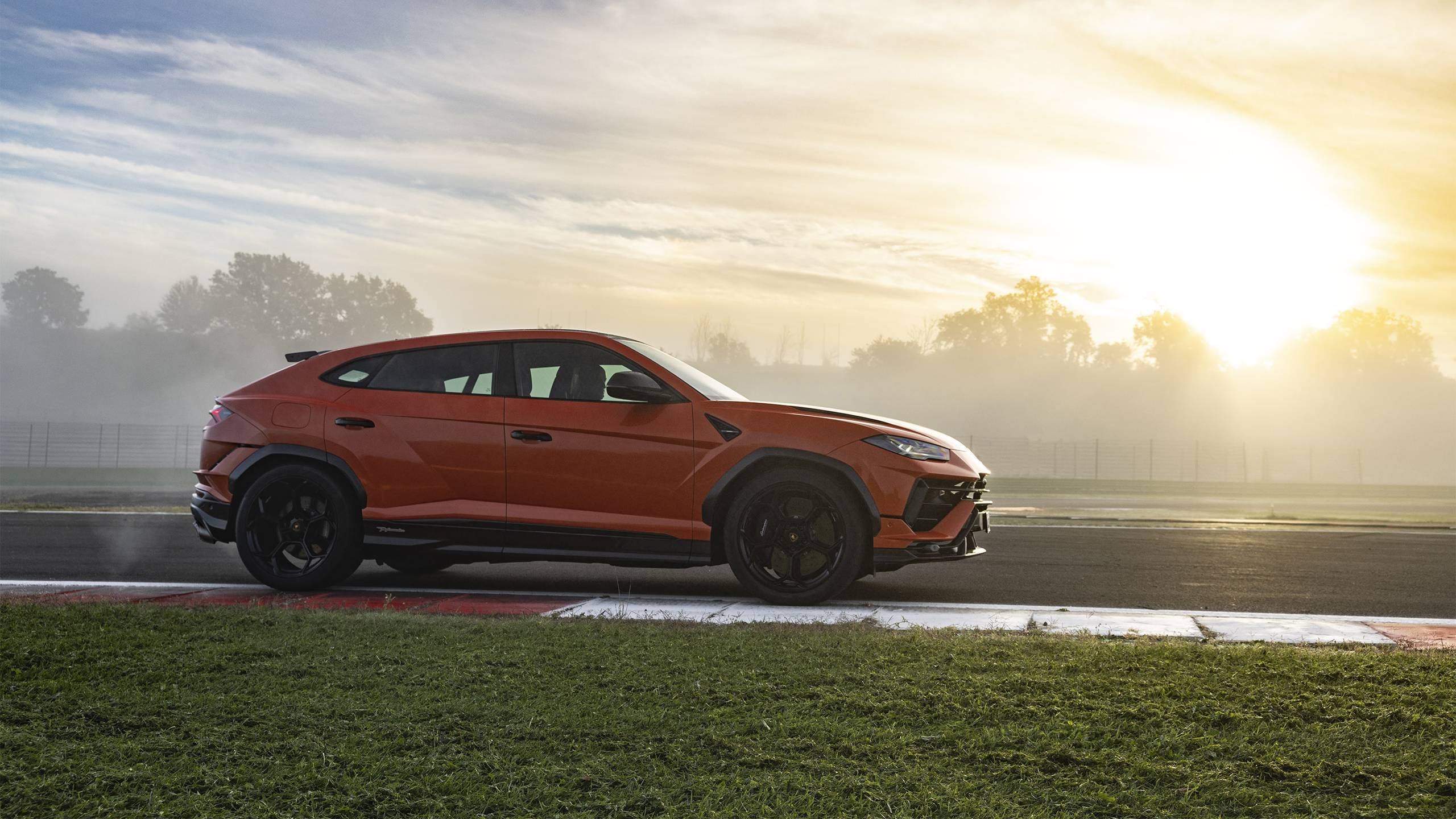 ◼️本日限りLamborghini URUS キーレスエントリー