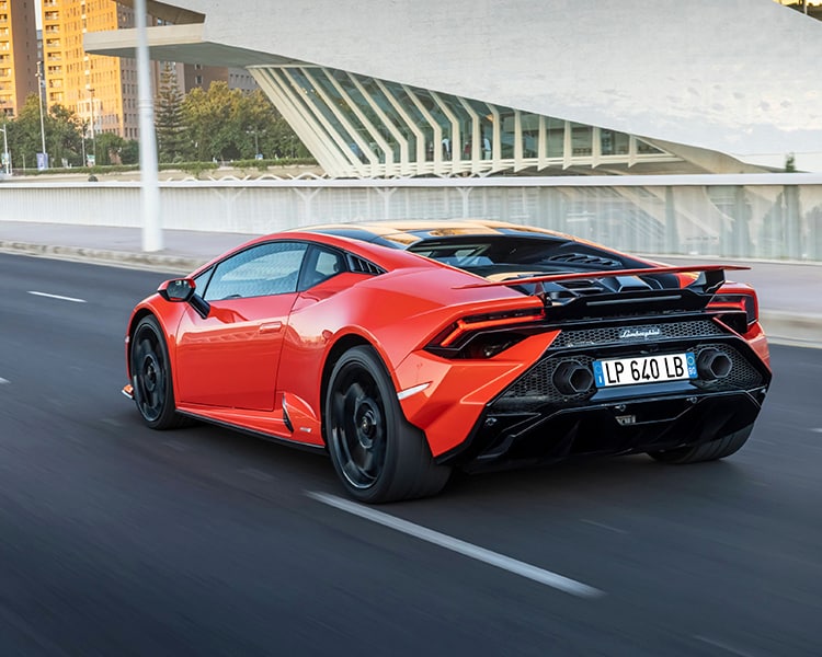 Lamborghini Huracán- Technical Specifications, Pictures, Videos