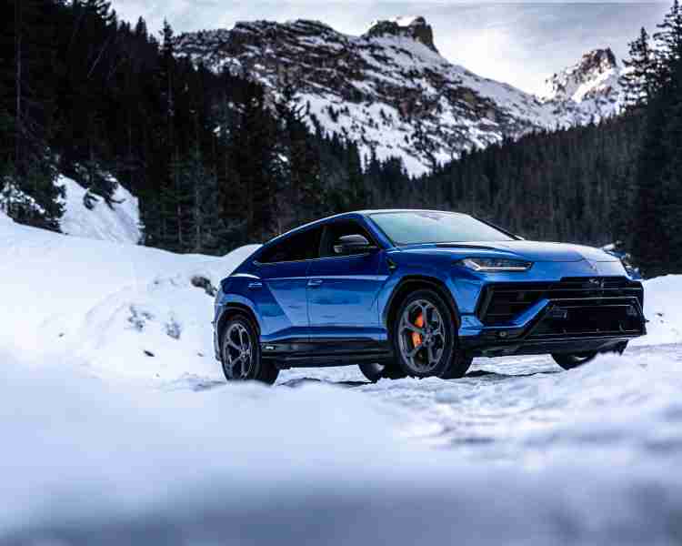 Lamborghini Urus- Technical Specifications, Pictures, Videos
