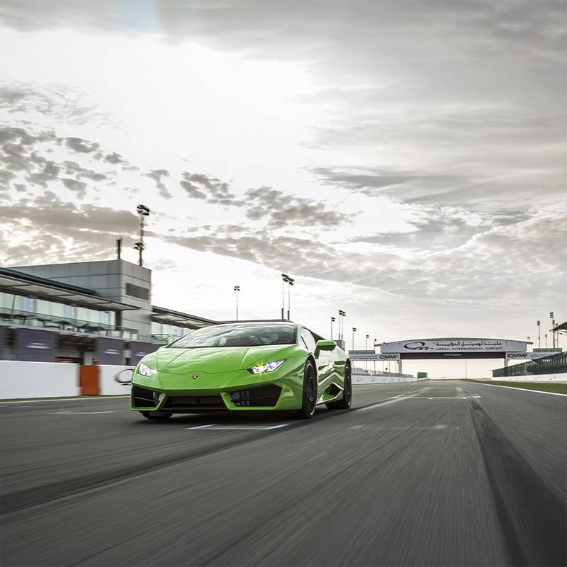 huracan_rwd_over_01.jpg