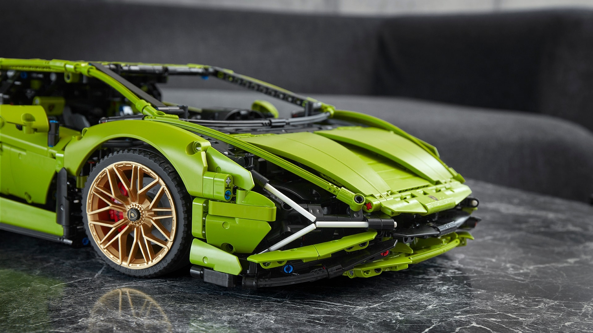 Lamborghini and LEGO Group recreate Sián FKP 37