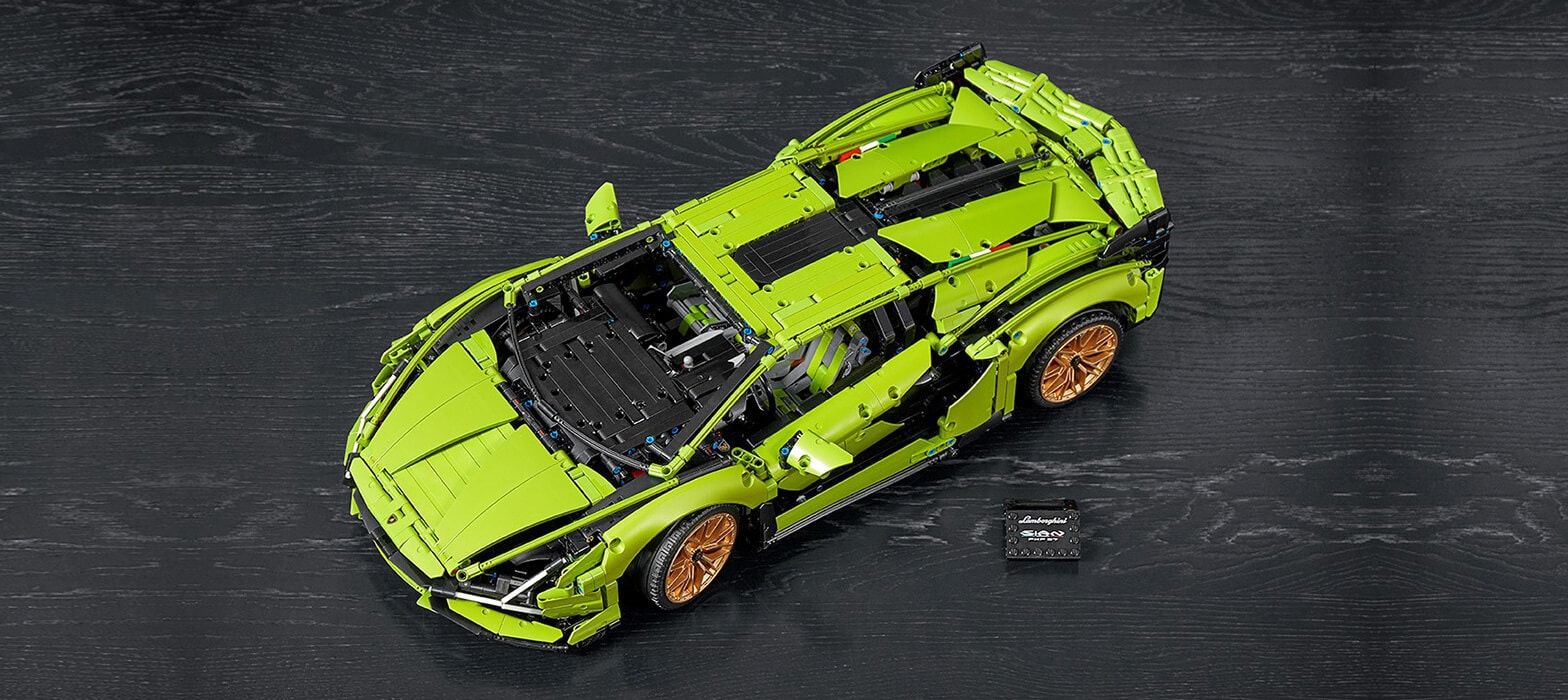 LEGO® Technic™ Lamborghini Sián FKP 37: a Journey