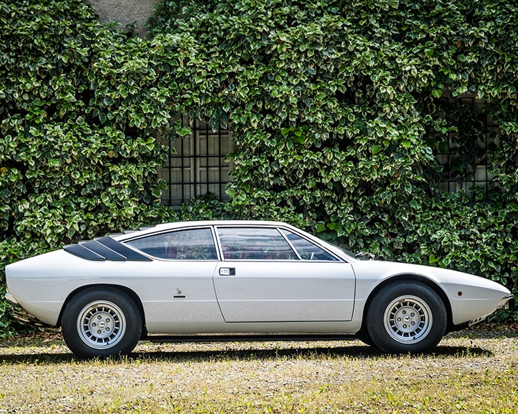 1975 Lamborghini Urraco Coupe |