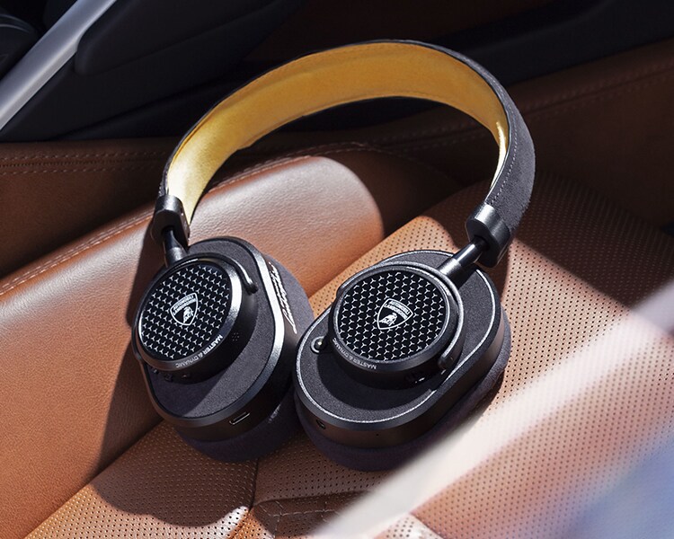Lamborghini and Master & Dynamic: pure sound sophistication