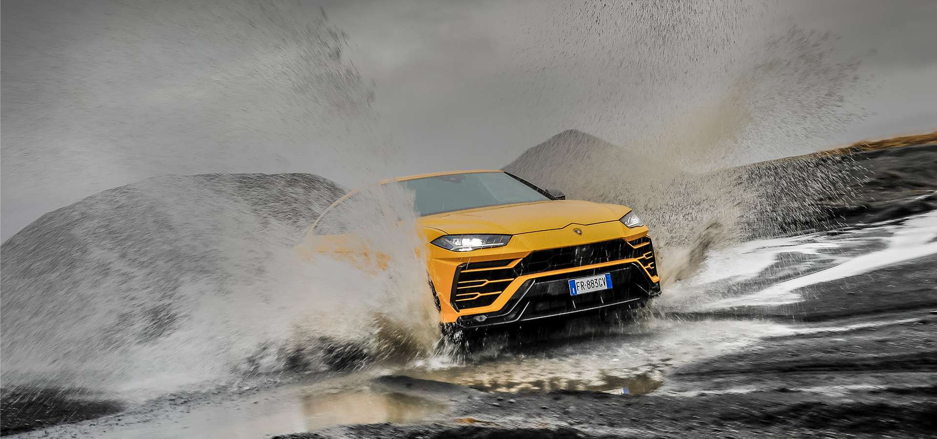 Lamborghini Urus In 6 Driving Modes Pure Freedom