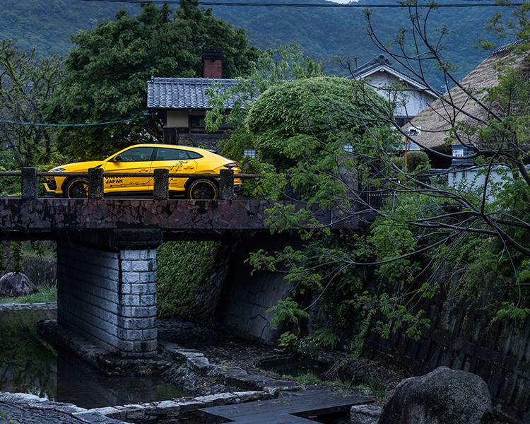 UNLOCK ANY ROAD JAPAN: Urus rises to every challenge