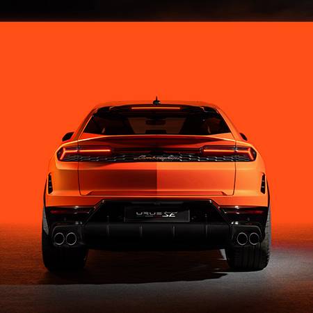 ランボルギーニ ウルスSE 雑誌 Urus Se Lamborghini Urus SE PHEV 360 MAGAZINE GREEN DESIGN POP NEWS