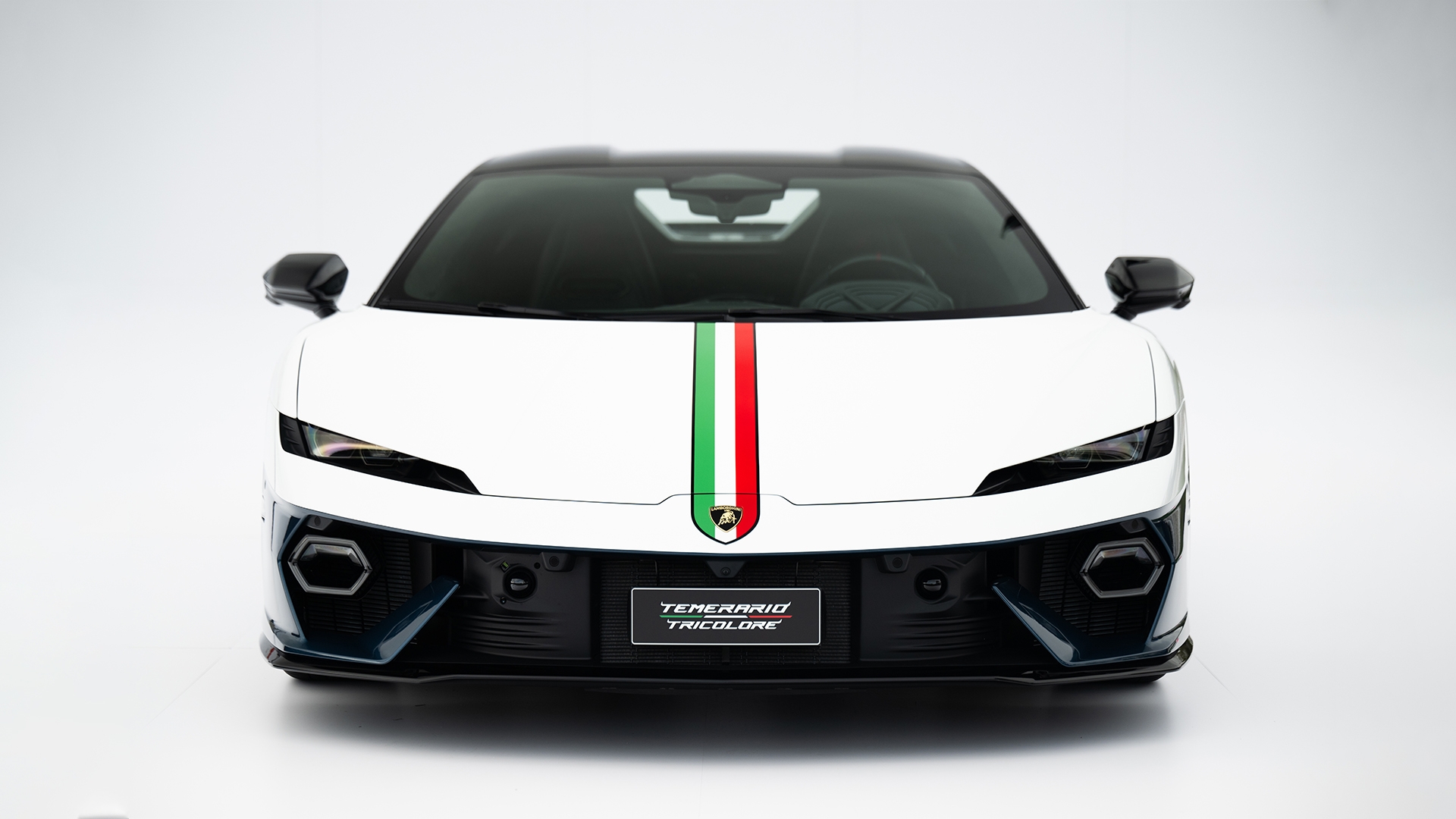 Lamborghini Temerario Tricolore Honors Italian Precision