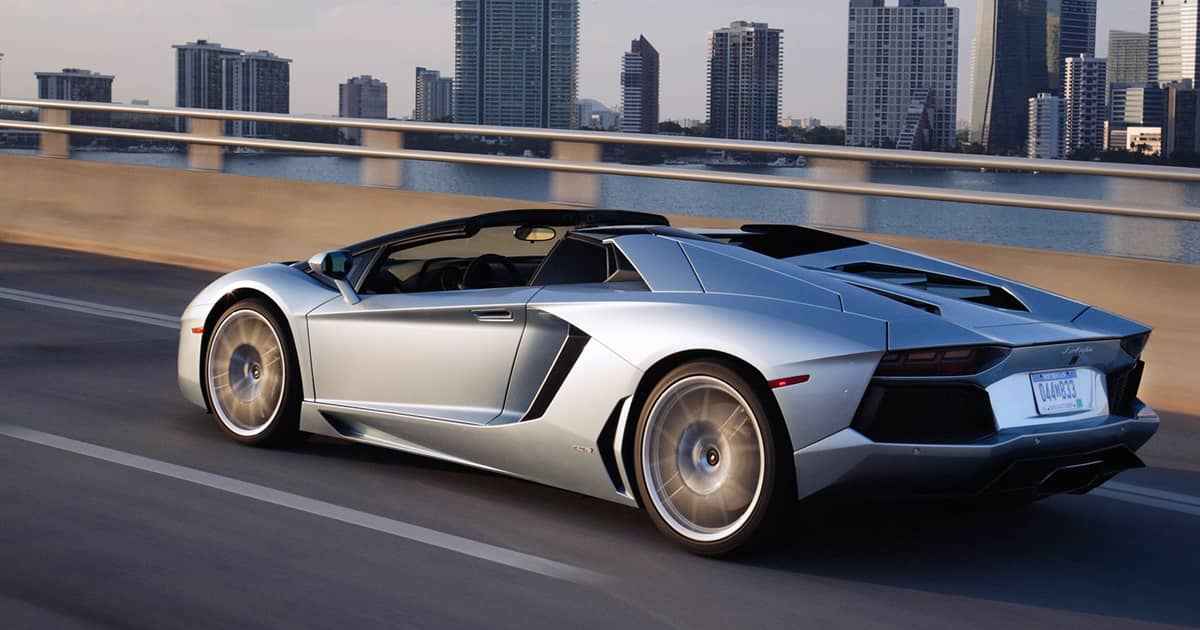 Lamborghini Aventador Roadster Fotos Videos